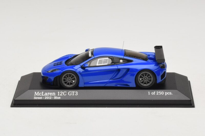 McLaren MP4-12C GT3 Street Modra Minichamps 1:43 McLaren MP4-12C GT3 Street Modra Minichamps 1:43 437121397 Kovina