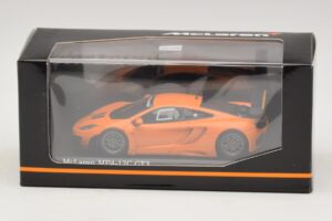 McLaren MP4-12C GT3 Street Oranžna Minichamps 1:43 437121399 Kovina – slika 4 od 4
