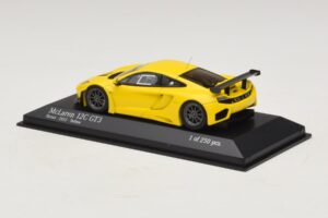 McLaren MP4-12C GT3 Street Rumen Minichamps 1:43 437121396 Kovina – slika 3 od 4