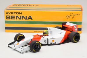 McLaren MP4/8 Ford #8 A. Senna Winner Japanese GP 1993 Minichamps 1:18 540931878 Kovina – slika 2 od 7