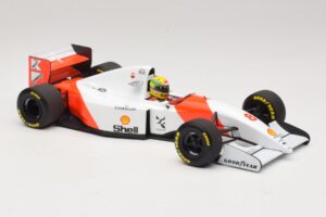 McLaren MP4/8 Ford #8 A. Senna Winner Japanese GP 1993 Minichamps 1:18 540931878 Kovina – slika 7 od 7