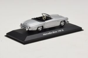 Mercedes 190 SL W121 Srebrn Maxichamps 1:43 940033130 Kovina – slika 2 od 4