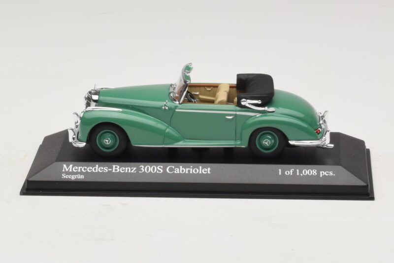 Mercedes 300S Kabriolet Zelen Minichamps 1:43 Mercedes 300S Kabriolet Zelen Minichamps 1:43 430032335 Kovina