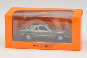 Mercedes 450 SLC C107 Temno Zelena Metalik Maxichamps 1:43 940033420 Kovina – slika 4 od 4