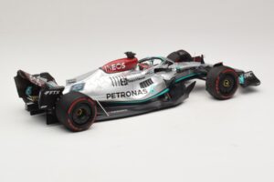 Mercedes AMG Petronas W13 E Performance #63 G. Russell Spanish GP 2022 Minichamps 1:18 110220063 Kovina – slika 2 od 7