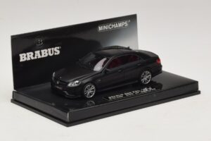 Mercedes Brabus 850 E63 W212 Mat Črna Minichamps 1:43 437034101 Kovina – slika 2 od 5