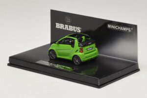 Mercedes Brabus Ultimate 120 Kabriolet Zelen Minichamps 1:43 437032731 Kovina – slika 3 od 5