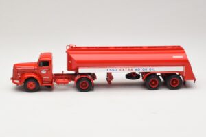 Mercedes LS315 Tanksattelzug Esso Minichamps 1:43 499034770 Kovina – slika 3 od 6
