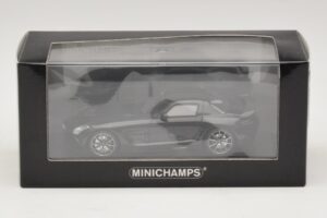 Mercedes SLS AMG C197 Black Series Črna Metalik Minichamps 1:43 437033020 Kovina – slika 4 od 4