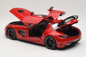 Mercedes SLS AMG C197 Black Series Rdeč Minichamps 1:18 110033022 Kovina – slika 5 od 8