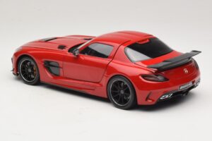Mercedes SLS AMG C197 Black Series Rdeč Minichamps 1:18 110033022 Kovina – slika 7 od 8