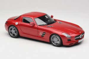 Mercedes SLS AMG C197 Rdeča Metalik Minichamps 1:18 100039020 Kovina – slika 6 od 8
