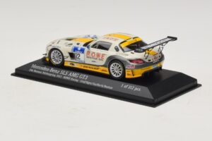 Mercedes SLS AMG GT3 #22 Rowe Racing Graf / Jager Nurburgring 24 Hours 2013 Minichamps 1:43 410133222 Kovina – slika 3 od 4