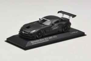 Mercedes SLS AMG GT3 45 Years of Driving Performance Črn Minichamps 1:43 410133200 Kovina – slika 2 od 4