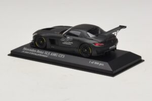 Mercedes SLS AMG GT3 45 Years of Driving Performance Črn Minichamps 1:43 410133200 Kovina – slika 3 od 4