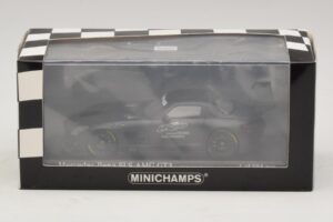 Mercedes SLS AMG GT3 45 Years of Driving Performance Črn Minichamps 1:43 410133200 Kovina – slika 4 od 4