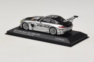Mercedes SLS AMG GT3 #96 M. Hakkinen / R. Arnold 6 Hours of Zhuhai 2011 Minichamps 1:43 410113296 Kovina – slika 3 od 4
