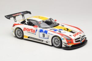 Mercedes SLS AMG GT3 #9 B. Schneider / J. Bleekemolen Black Falcon 24 Hours of Nurburgring Winner 2013 Minichamps 1:18 151133 – slika 4 od 6