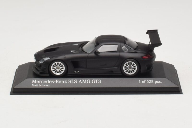 Mercedes SLS AMG GT3 Mat Črn Minichamps 1:43 Mercedes SLS AMG GT3 Mat Črn Minichamps 1:43 410113200 Kovina