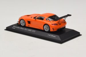 Mercedes SLS AMG GT3 Street Orange Minichamps 1:43 410113204 Kovina – slika 3 od 4