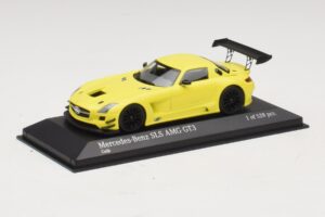 Mercedes SLS AMG GT3 Rumen Minichamps 1:43 410113201 Kovina – slika 2 od 4
