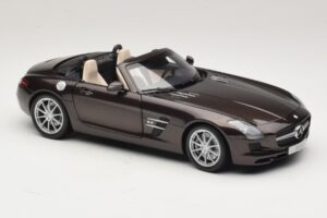 Mercedes SLS AMG Sepang Brown Minichamps 1:18 B66960080 Kovina – slika 7 od 9