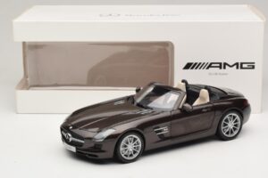 Mercedes SLS AMG Sepang Brown Minichamps 1:18 B66960080 Kovina – slika 9 od 9