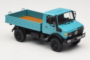 Mercedes Unimog 1300 L Kamion s Ploščadjo Moder Minichamps 1:43 439033020 Kovina – slika 4 od 6
