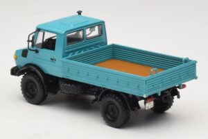 Mercedes Unimog 1300 L Kamion s Ploščadjo Moder Minichamps 1:43 439033020 Kovina – slika 5 od 6