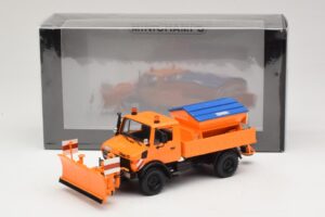 Mercedes Unimog 1300 L Snežni Plug Oranžen Minichamps 1:43 439033060 Kovina – slika 6 od 6