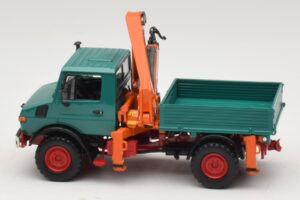Mercedes Unimog 1300 L Prekucnik z Nakladalno Žerjavo Minichamps 1:43 439033000 Kovina – slika 3 od 6