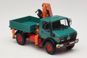Mercedes Unimog 1300 L Prekucnik z Nakladalno Žerjavo Minichamps 1:43 439033000 Kovina – slika 4 od 6