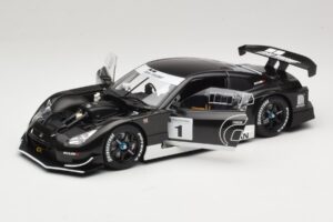Nissan GT-R R35 Stealth Model Gran Turismo 5 AUTOart 1:18 81041 Kovina – slika 2 od 9
