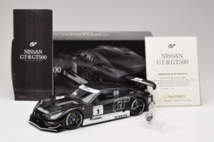 Nissan GT-R R35 Stealth Model Gran Turismo 5 AUTOart 1:18 81041 Kovina – slika 8 od 9