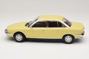NSU Ro80 Rumena Minichamps 1:18 151015402 Kovina – slika 3 od 6
