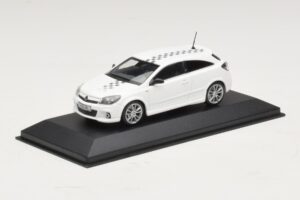 Opel Astra H OPC Nurburgring Edition Bel Minichamps 1:43 ASTRA005 Kovina – slika 2 od 4