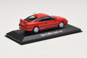 Opel Calibra Turbo 4x4 Rdeč Maxichamps 1:43 940045721 Kovina – slika 2 od 4