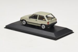 Opel Corsa A Svetlo Zelen Kovinski Minichamps 1:43 CORSA001 Kovina – slika 3 od 4