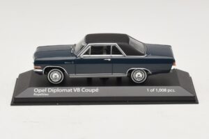 Opel Diplomat A V8 Coupe Temno Modra Minichamps 1:43 400048021 Kovina
