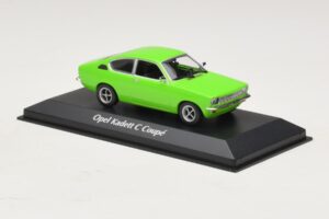 Opel Kadett C Coupe Zelen Maxichamps 1:43 940045621 Kovina – slika 3 od 4