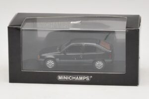 Opel Kadett E Black Metallic Minichamps 1:43 400045901 Kovina – slika 4 od 4