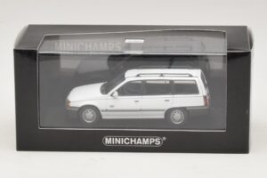 Opel Kadett E Caravan Bel Minichamps 1:43 400045911 Kovina – slika 4 od 4
