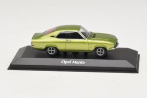 Opel Manta A Zelen Kovinski Maxichamps 1:43 940045501 Kovina