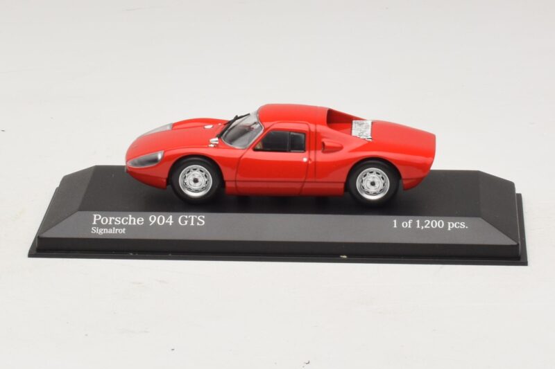 Porsche 904 GTS Rdeč Minichamps 1:43 400065722 Kovina