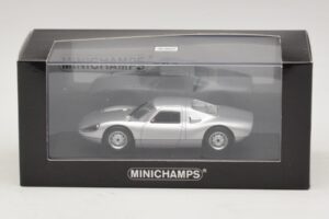 Porsche 904 GTS Srebrn Minichamps 1:43 400065721 Kovina – slika 4 od 4