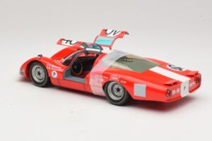 Porsche 906 LH Squadra Tartaruga #40 D. Spoerry / R. Steinemann 12 Hours of Sebring 1967 Minichamps 1:18 100676140 Kovina – slika 5 od 8