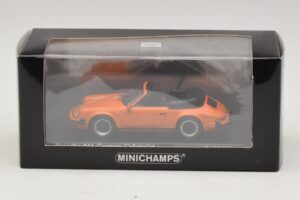 Porsche 911 930 Carrera Cabriolet Oranžna Minichamps 1:43 430062038 Kovina – slika 4 od 4