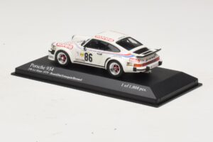 Porsche 911 934 #86 Bourdillat / Ennequin 24 Hours of Le Mans 1979 Minichamps 1:43 400796486 Kovina – slika 3 od 4