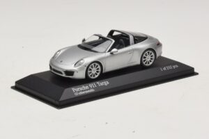 Porsche 911 991 Targa Srebrn Minichamps 1:43 410062442 Kovina – slika 2 od 4