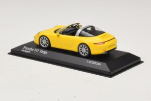 Porsche 911 991 Targa Rumen Minichamps 1:43 410062441 Kovina – slika 3 od 4